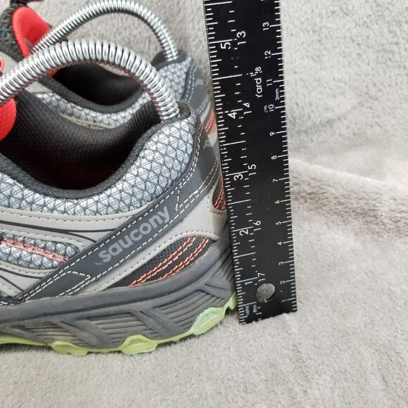 Saucony Shoes Womens Size 8 Wide Gray Eclipse TR2 Trail Running Sneakers *Read* - Picture 2 of 16